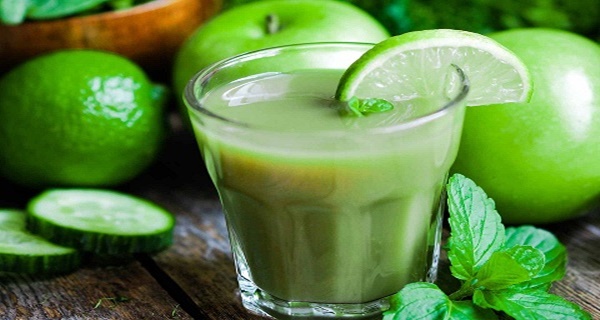 You are currently viewing Drink This Before Going To Bed And Burn Stomach Fat Instantly