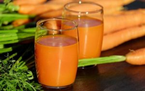 Read more about the article 4-Ingredient Juice Recipe to Lower Blood Sugar Naturally