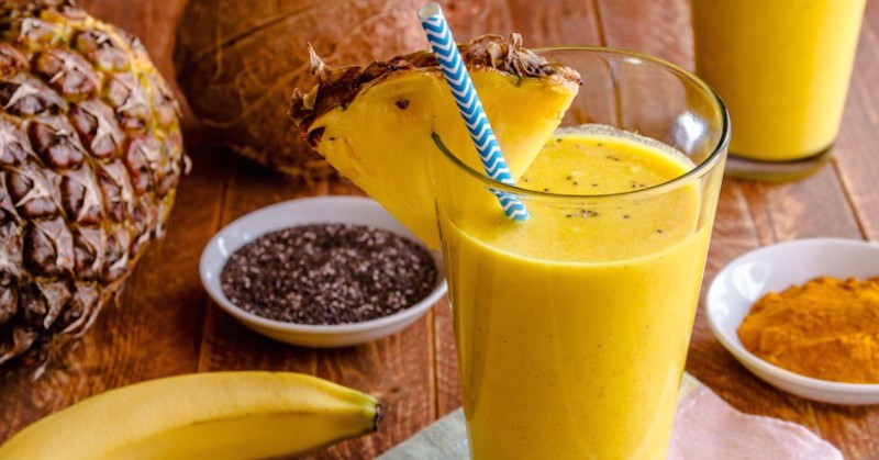 You are currently viewing This Rich Pineapple Smoothie With Turmeric Powerfully Relieves Inflammation!