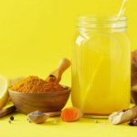 How to Make Turmeric Lemonade to Relieve Depression and Stress