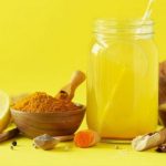 How to Make Turmeric Lemonade to Relieve Depression and Stress