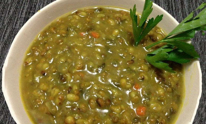 You are currently viewing Health Benefits of Mung Beans and a Soup Recipe You Can Try