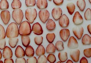 Read more about the article Homemade Strawberry Chips: Prevent Diabetes and Lose Weight