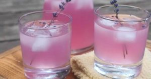 Read more about the article Lavender Lemonade Is The Best And Most Natural Way To Get Rid Of Headaches & Anxiety