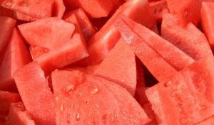 Read more about the article Watermelon Effectively Hydrates, Detoxifies And Cleanses The Entire Body On A Cellular Level