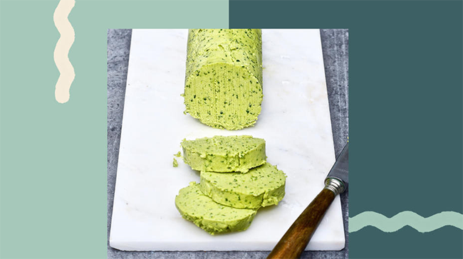 You are currently viewing How To Make Avocado Garlic Butter, The Healthy, Creamy Condiment You Didn’t Know You Needed