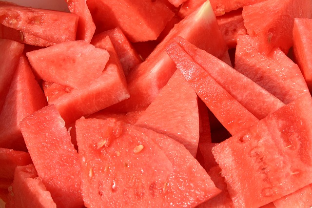 You are currently viewing Watermelon Effectively Hydrates, Detoxifies, And Cleanses The Entire Body On A Cellular Level