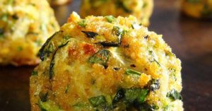 Read more about the article Healthy & Delicious Zucchini Garlic Bites